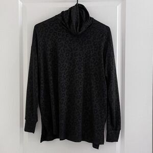 Saks Fifth Avenue Black Leopard Turtleneck